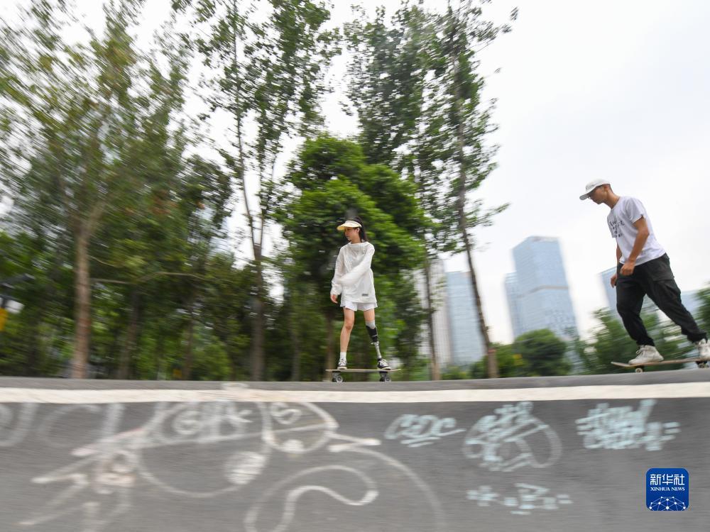 奔驰全新手机登录登不了